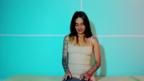 Antonella online show from January 12, 2026, 6:13 pm