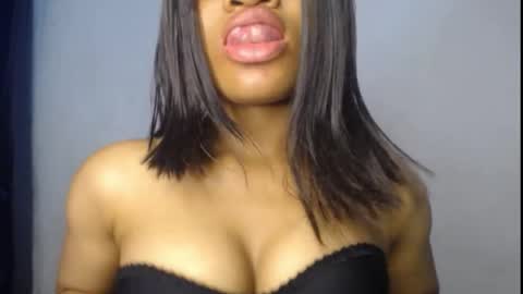 Snapshot of sexy_goddess_pet chatting on May 8, 2026, 8:36 pm Ella online show from May 8, 2026, 8:36 pm