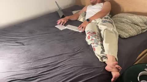 sexy_horney_mike online show from May 17, 2026, 8:01 am
