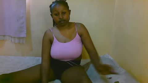 Snapshot of sexy_latasha chatting on April 21, 2026, 5:58 am sexy_latasha online show from April 21, 2026, 5:58 am