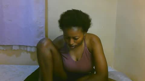 Snapshot of sexy_latasha chatting on May 3, 2026, 2:56 pm sexy_latasha online show from May 3, 2026, 2:56 pm
