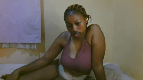 Snapshot of sexy_latasha chatting on May 16, 2026, 2:19 am sexy_latasha online show from May 16, 2026, 2:19 am