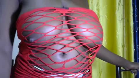 Snapshot of sexy_luna_22 chatting on September 25, 2025, 10:19 am Luna online show from September 25, 2025, 10:19 am