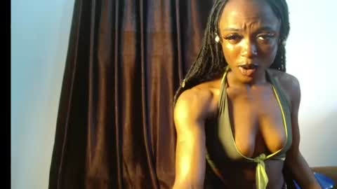 Snapshot of sexy_maureen chatting on July 14, 2026, 9:14 am maggi online show from July 14, 2026, 9:14 am