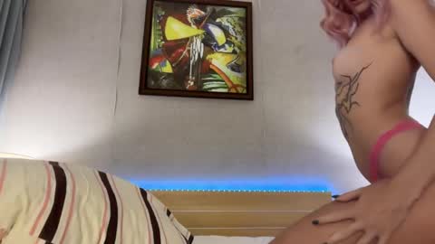 Snapshot of sexy_misses19 chatting on April 17, 2026, 4:32 pm Ellie Mia online show from April 17, 2026, 4:32 pm