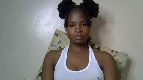 Snapshot of sexy_molyne chatting on March 11, 2026, 2:01 pm Molyne online show from March 11, 2026, 2:01 pm