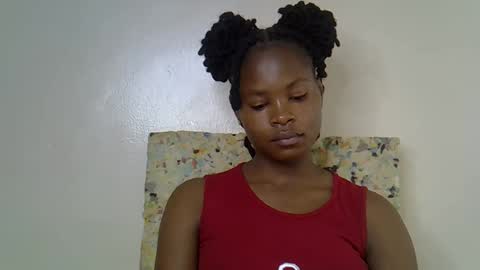 Snapshot of sexy_molyne chatting on March 13, 2026, 11:11 pm Molyne online show from March 13, 2026, 11:11 pm