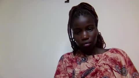 Snapshot of sexy_petittie chatting on September 12, 2025, 9:37 pm sexy_petittie online show from September 12, 2025, 9:37 pm