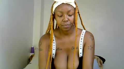 Snapshot of sexy_quinter chatting on June 27, 2026, 1:50 pm Quinter online show from June 27, 2026, 1:50 pm