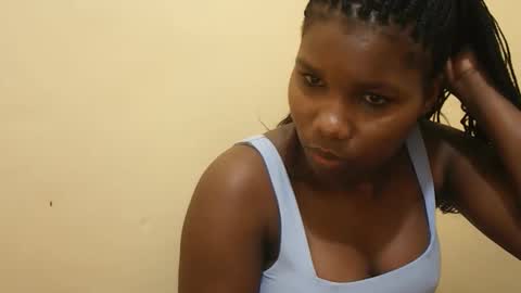 Queen online show from March 1, 2026, 7:21 am