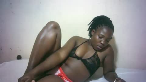 Snapshot of sexy_sandrah chatting on January 18, 2026, 12:53 pm sexy_sandrah online show from January 18, 2026, 12:53 pm