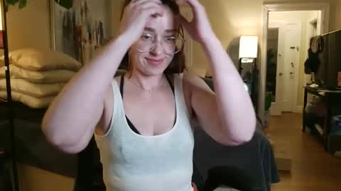 Snapshot of sexy_sheep chatting on April 13, 2026, 6:19 am Sexy Sheep online show from April 13, 2026, 6:19 am