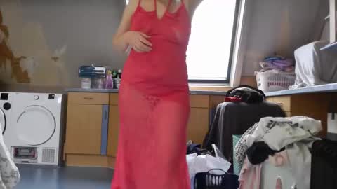 Snapshot of sexyamanda1993 chatting on February 24, 2026, 12:14 pm Amanda online show from February 24, 2026, 12:14 pm