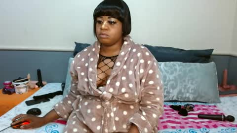 Snapshot of sexyassshaz chatting on June 28, 2026, 8:26 pm shazz online show from June 28, 2026, 8:26 pm