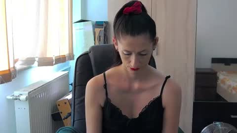 SexyBea online show from July 13, 2026, 7:55 am