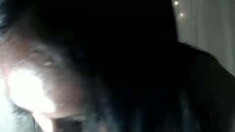 Miss Cheng online show from September 24, 2025, 1:47 pm