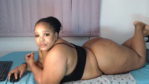 Snapshot of sexychill2000 chatting on October 4, 2025, 3:59 am SEXYCHILL online show from October 4, 2025, 3:59 am