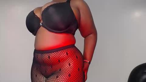 Snapshot of sexychocco_ chatting on May 20, 2026, 10:10 am sexychocco online show from May 20, 2026, 10:10 am