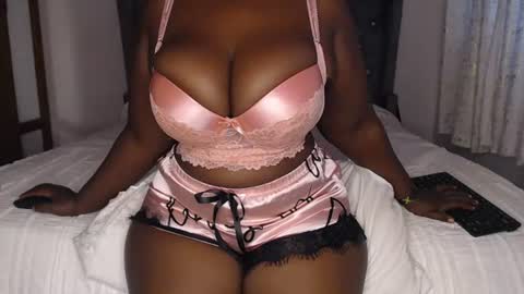 Snapshot of sexychocco_ chatting on July 26, 2026, 10:44 am sexychocco online show from July 26, 2026, 10:44 am
