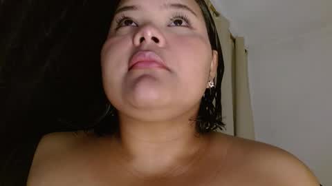 Snapshot of sexychubbyy chatting on February 16, 2025, 2:10 pm Eva online show from February 16, 2025, 2:10 pm