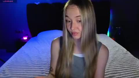 Snapshot of sexycocobutt chatting on June 19, 2026, 2:32 pm Sophia online show from June 19, 2026, 2:32 pm