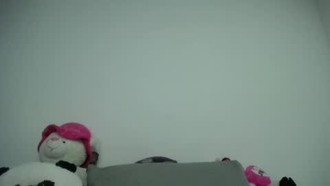 Snapshot of sexydarkboobs chatting on February 20, 2025, 5:12 am viole online show from February 20, 2025, 5:12 am