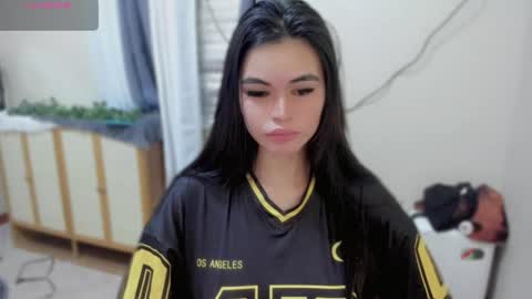 Snapshot of sexydollfox chatting on June 16, 2026, 1:14 pm sexydollfox online show from June 16, 2026, 1:14 pm