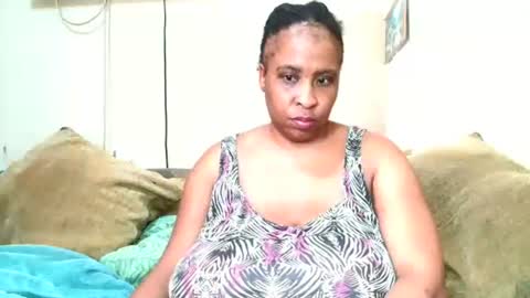 sexyebonylove89 online show from May 5, 2026, 7:38 am