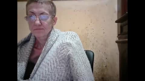 Snapshot of sexygeny4652 chatting on November 19, 2025, 5:40 am sexygeny4652 online show from November 19, 2025, 5:40 am