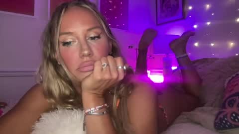 Snapshot of sexygoodvibebabe69 chatting on June 25, 2026, 7:13 am Ashley Love online show from June 25, 2026, 7:13 am