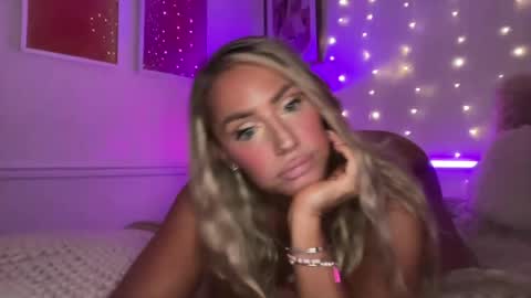 Snapshot of sexygoodvibebabe69 chatting on July 11, 2026, 9:23 am Ashley Love online show from July 11, 2026, 9:23 am