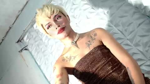 sexyhotbabe18 online show from February 3, 2026, 10:04 pm