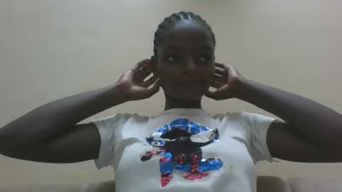 REBECCAH online show from December 7, 2024, 1:07 pm