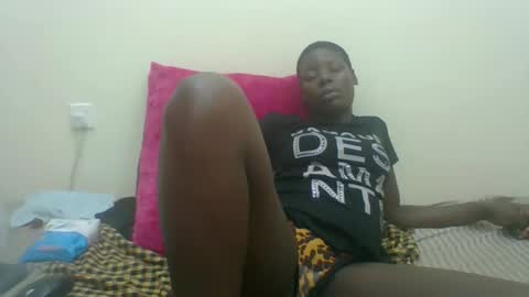 Snapshot of sexyhotgal4 chatting on September 30, 2025, 9:36 am MARGARET online show from September 30, 2025, 9:36 am