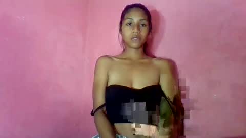 Snapshot of sexyjolie586 chatting on June 28, 2026, 9:15 am sexyjolie586 online show from June 28, 2026, 9:15 am