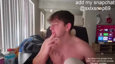 Snapshot of sexylax69 chatting on January 19, 2026, 4:11 pm sexylax69 online show from January 19, 2026, 4:11 pm