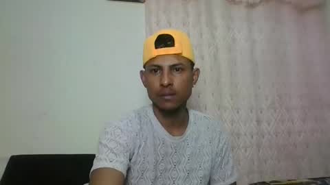 Snapshot of sexyleon69 chatting on February 17, 2025, 7:31 pm Sexy leon online show from February 17, 2025, 7:31 pm