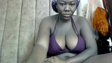 sexylicious_ online show from September 27, 2025, 6:07 am