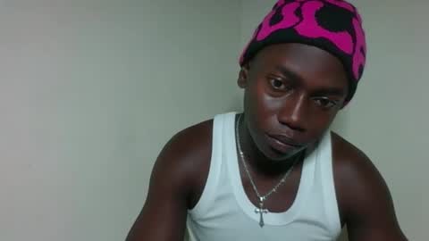 Snapshot of sexylinkebony2 chatting on March 6, 2026, 6:10 am sexylinkebony2 online show from March 6, 2026, 6:10 am