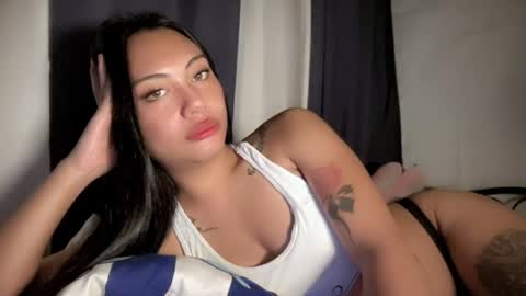 Snapshot of sexylovesappira chatting on April 27, 2026, 7:01 pm maxine online show from April 27, 2026, 7:01 pm