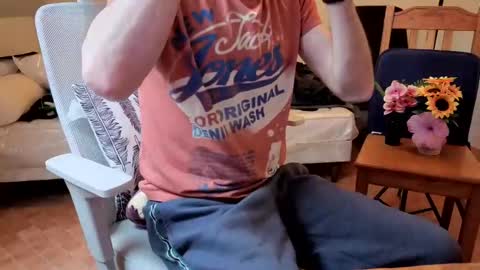 Vincent Vega online show from April 4, 2026, 4:26 pm