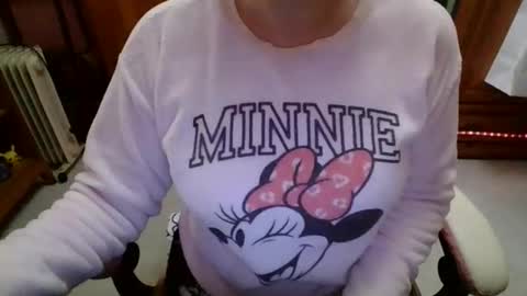 sexymisss24 online show from April 24, 2026, 9:34 am