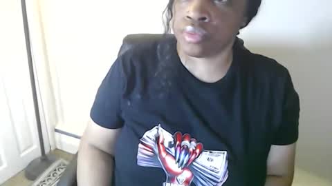 SexyMona online show from April 3, 2026, 10:35 am