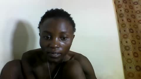 Snapshot of sexyneedle22 chatting on February 22, 2025, 12:40 pm VIVIAN online show from February 22, 2025, 12:40 pm