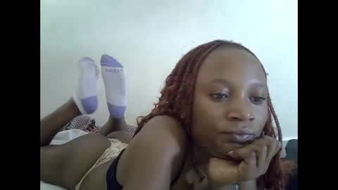 Snapshot of sexypetite4 chatting on September 15, 2025, 6:02 am SHARON online show from September 15, 2025, 6:02 am