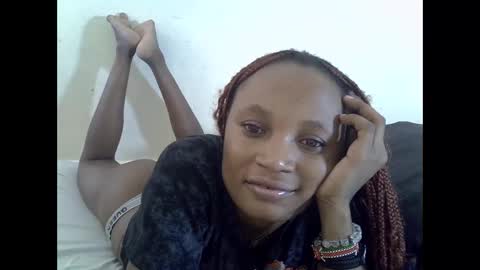 Snapshot of sexypetite4 chatting on September 26, 2025, 7:56 am SHARON online show from September 26, 2025, 7:56 am