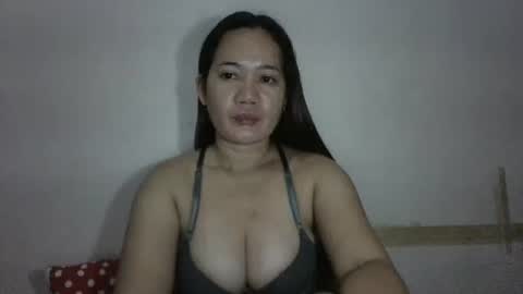 Snapshot of sexypussy_pinay chatting on October 22, 2025, 8:08 pm sexypussy_pinay online show from October 22, 2025, 8:08 pm