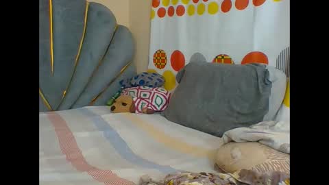 Snapshot of sexysally2 chatting on May 14, 2026, 10:44 am SARAH online show from May 14, 2026, 10:44 am