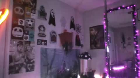 Snapshot of sexyscarlett34 chatting on February 26, 2025, 5:20 am Goddess Rya online show from February 26, 2025, 5:20 am