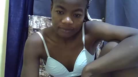 sexyshaz22 online show from February 2, 2026, 9:24 pm